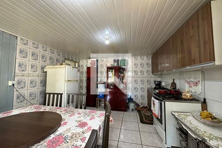 Casa à venda com 60m², 2 quartos e 2 vagasCozinha
