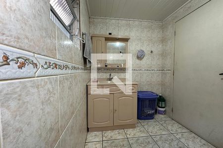 Casa à venda com 60m², 2 quartos e 2 vagasBanheiro