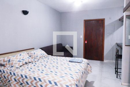 Quarto/Sala de apartamento para alugar com 1 quarto, 35m² em Centro, São Vicente