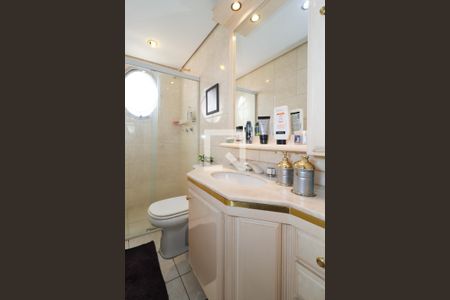 Apartamento à venda com 117m², 3 quartos e 2 vagasBanheiro