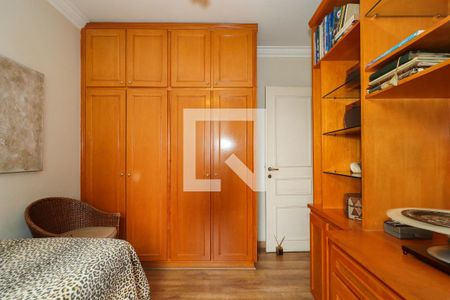 Apartamento à venda com 117m², 3 quartos e 2 vagasQuarto 3