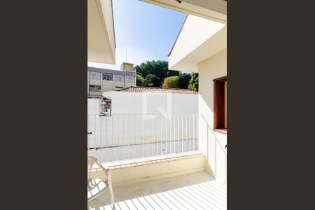 Casa à venda com 320m², 4 quartos e 3 vagasSacada