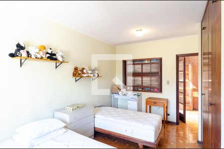 Casa à venda com 320m², 4 quartos e 3 vagasQuarto 4