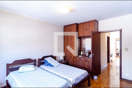 Casa à venda com 320m², 4 quartos e 3 vagasSuíte 1