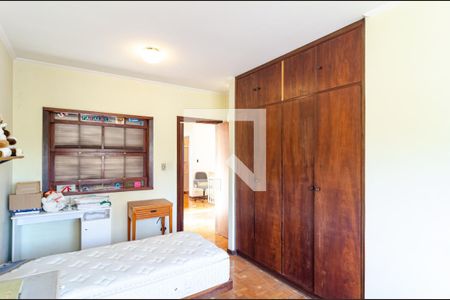 Casa à venda com 320m², 4 quartos e 3 vagasQuarto 4