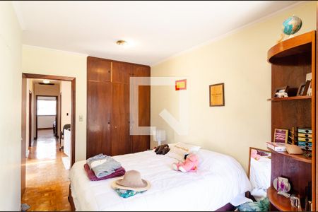 Casa à venda com 320m², 4 quartos e 3 vagasQuarto 3