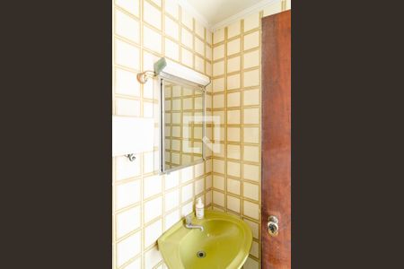 Casa à venda com 320m², 4 quartos e 3 vagasBanheiro de Serviço