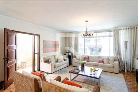 Sala de casa à venda com 4 quartos, 320m² em Vila Clementino, São Paulo