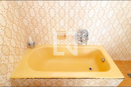 Casa à venda com 320m², 4 quartos e 3 vagasBanheiro Suíte 1