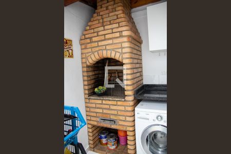 Casa à venda com 120m², 3 quartos e 2 vagas Casa à venda com 120m², 3 quartos e 2 vagasChurrasqueira