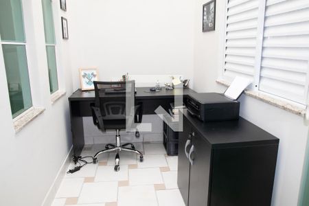 Casa à venda com 120m², 3 quartos e 2 vagas Casa à venda com 120m², 3 quartos e 2 vagasQuarto 3