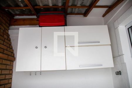 Casa à venda com 120m², 3 quartos e 2 vagas Casa à venda com 120m², 3 quartos e 2 vagasÁrea de Serviço