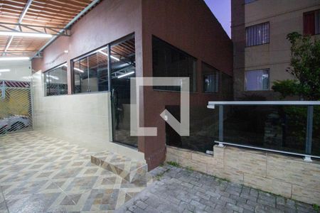 Apartamento para alugar com 50m², 2 quartos e 1 vaga Apartamento para alugar com 50m², 2 quartos e 1 vagaÁrea comum - Salão de festas