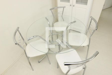 Apartamento à venda com 67m², 2 quartos e 2 vagasSala