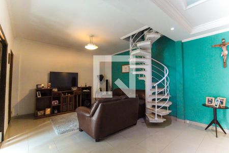 Sala de casa à venda com 2 quartos, 160m² em Jardim Lageado, São Paulo