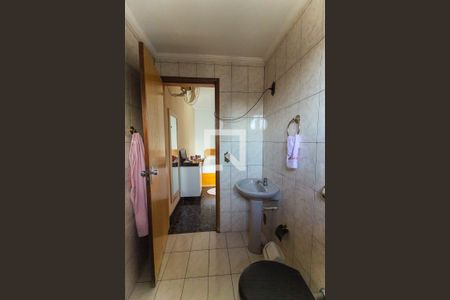 Casa à venda com 160m², 2 quartos e 5 vagas Casa à venda com 160m², 2 quartos e 5 vagasBanheiro da Suíte 1