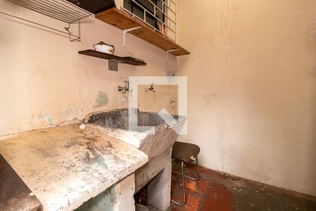 Área de Serviço de casa à venda com 2 quartos, 880m² em Boqueirão, Curitiba