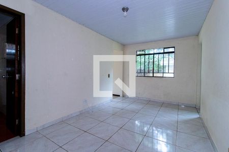 Casa à venda com 2 quartos, 880m² em Boqueirão, Curitiba
