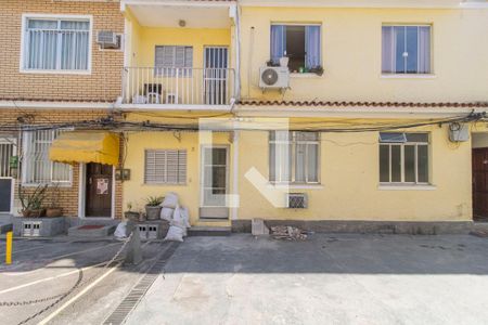 Vista de apartamento para alugar com 2 quartos, 62m² em Bonsucesso, Rio de Janeiro