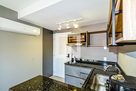 Cozinha de apartamento à venda com 1 quarto, 25m² em Farroupilha, Porto Alegre