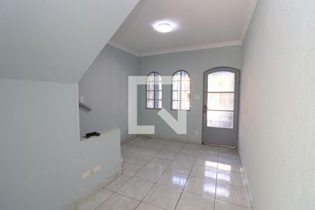 Sala de TV de casa para alugar com 2 quartos, 90m² em Vila Gomes Cardim, São Paulo