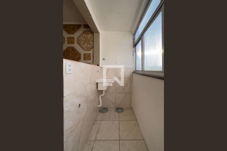 Apartamento à venda com 68m², 2 quartos e sem vagaCozinha e Área de Serviço