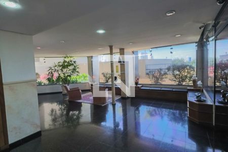 Apartamento à venda com 158m², 4 quartos e 2 vagasHall