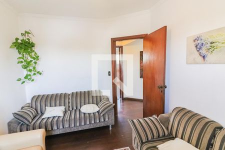 Apartamento à venda com 158m², 4 quartos e 2 vagasQuarto 4