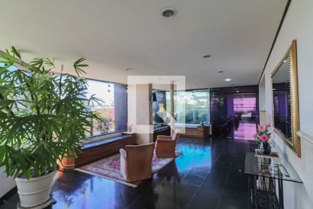 Apartamento à venda com 158m², 4 quartos e 2 vagasHall