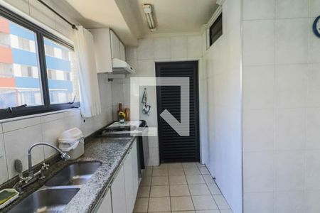 Apartamento à venda com 158m², 4 quartos e 2 vagasCozinha