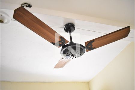 Sala - Ventilador de Teto de apartamento para alugar com 2 quartos, 60m² em Campo Grande, Rio de Janeiro