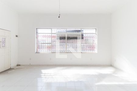 Sala 1 de casa para alugar com 3 quartos, 222m² em Vila Mogilar, Mogi das Cruzes