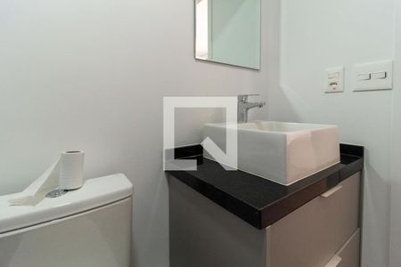 Banheiro de kitnet/studio para alugar com 1 quarto, 37m² em Cidade Mãe do Céu, São Paulo