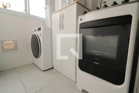 Apartamento para alugar com 55m², 2 quartos e 1 vagaÁrea de Serviço