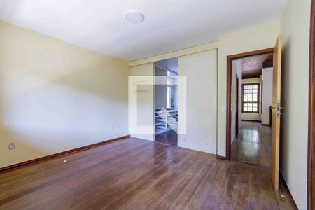 Casa para alugar com 400m², 3 quartos e 5 vagas Casa para alugar com 400m², 3 quartos e 5 vagasSuíte 1