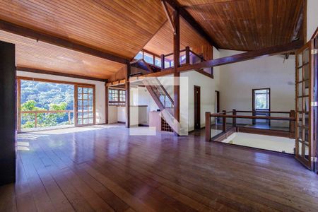 Sala  de casa para alugar com 3 quartos, 400m² em Joá, Rio de Janeiro