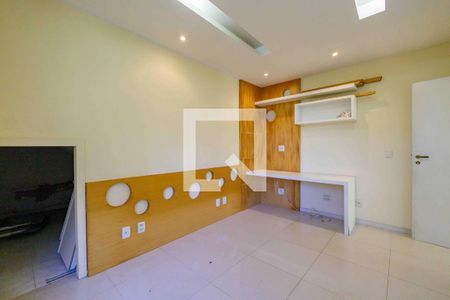 Casa para alugar com 400m², 3 quartos e 5 vagas Casa para alugar com 400m², 3 quartos e 5 vagasSuíte 3