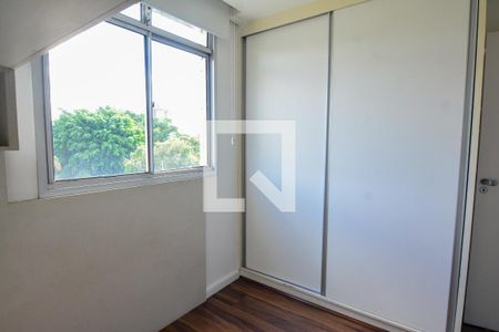Quarto 2 de apartamento para alugar com 3 quartos, 160m² em João Pinheiro, Belo Horizonte