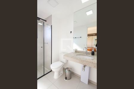 Apartamento à venda com 70m², 2 quartos e 1 vaga Apartamento à venda com 70m², 2 quartos e 1 vagaBanheiro da Suíte