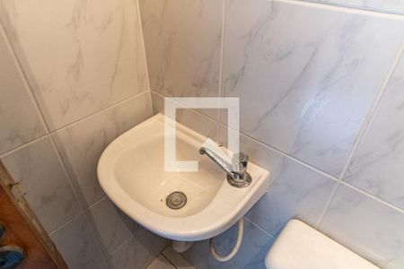 Casa à venda com 200m², 3 quartos e 4 vagas Casa à venda com 200m², 3 quartos e 4 vagasBanheiro de Serviço