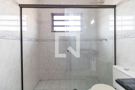 Casa à venda com 200m², 3 quartos e 4 vagas Casa à venda com 200m², 3 quartos e 4 vagasBanheiro da Suíte 1