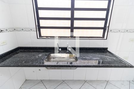 Casa à venda com 200m², 3 quartos e 4 vagas Casa à venda com 200m², 3 quartos e 4 vagasCozinha