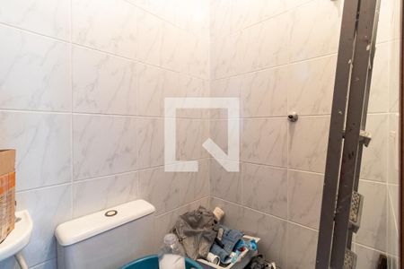 Casa à venda com 200m², 3 quartos e 4 vagas Casa à venda com 200m², 3 quartos e 4 vagasBanheiro de Serviço