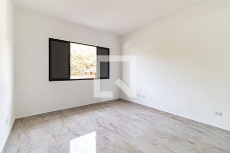 Casa à venda com 200m², 3 quartos e 4 vagas Casa à venda com 200m², 3 quartos e 4 vagasSuíte 2