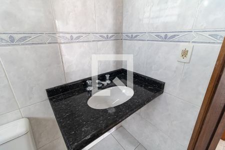 Casa à venda com 200m², 3 quartos e 4 vagas Casa à venda com 200m², 3 quartos e 4 vagasBanheiro da Suíte 1