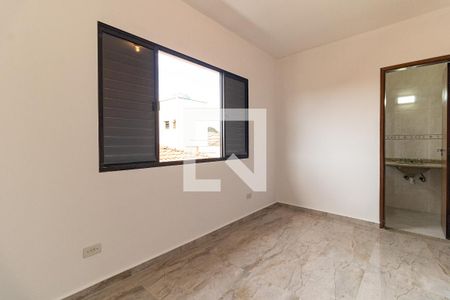 Casa à venda com 200m², 3 quartos e 4 vagas Casa à venda com 200m², 3 quartos e 4 vagasSuíte 3