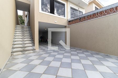 Casa à venda com 200m², 3 quartos e 4 vagas Casa à venda com 200m², 3 quartos e 4 vagasGaragem