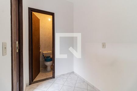 Casa à venda com 200m², 3 quartos e 4 vagas Casa à venda com 200m², 3 quartos e 4 vagasQuarto de Serviço