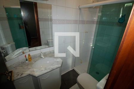 Casa à venda com 400m², 5 quartos e 3 vagas Casa à venda com 400m², 5 quartos e 3 vagasBanheiro Suíte 2