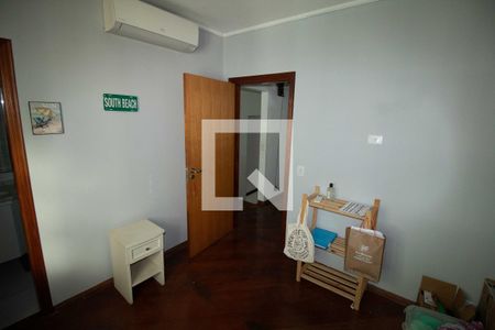 Casa à venda com 400m², 5 quartos e 3 vagas Casa à venda com 400m², 5 quartos e 3 vagasSuíte 2